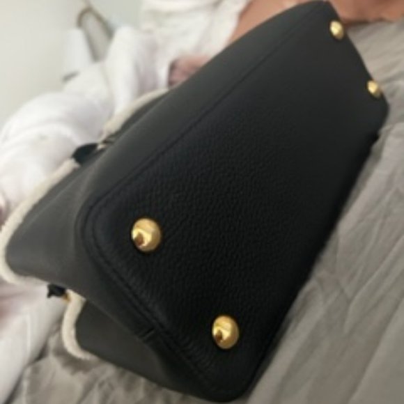 Capucines MM handbag - Louis Vuitton - Picture 9 of 11